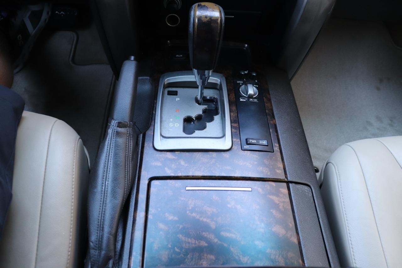 Toyota Land Cruiser 4WD 2008