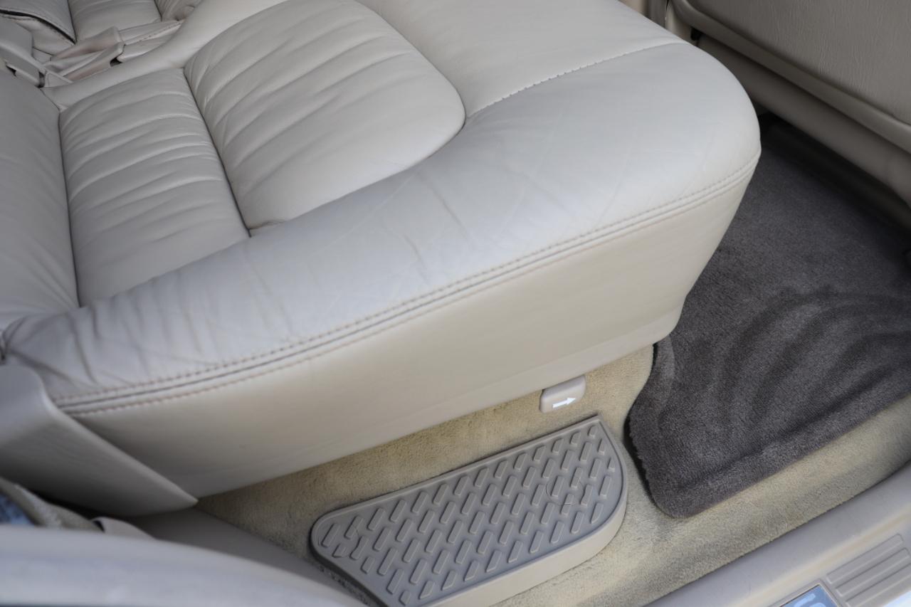 Lexus LX 470 4WD 4dr 2007