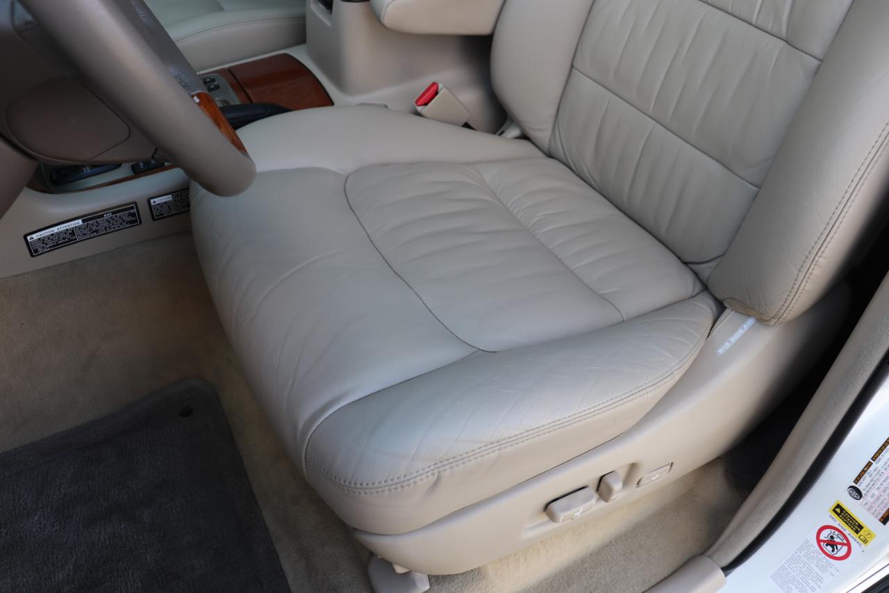 Lexus LX 470 4WD 4dr 2007