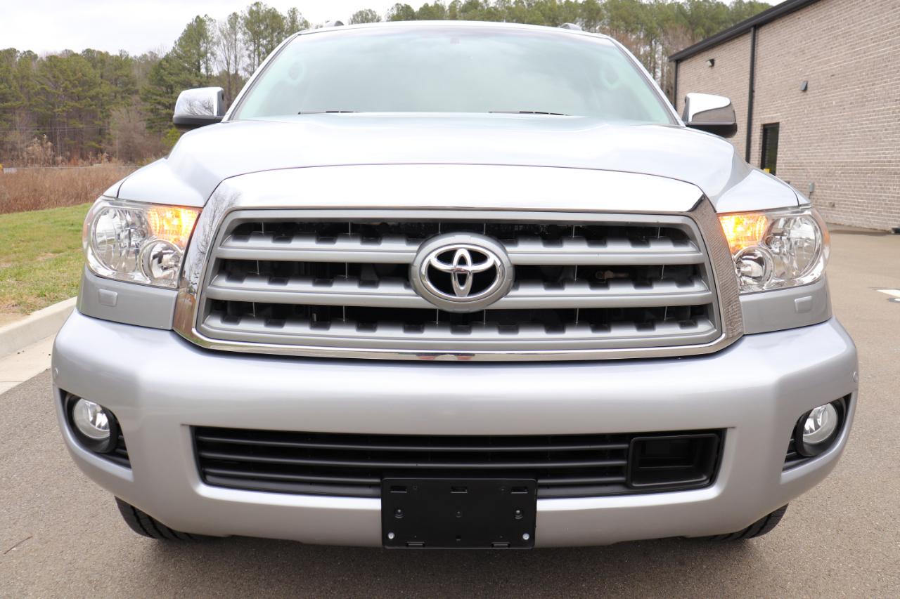 Toyota Sequoia Plantium 2WD 2016