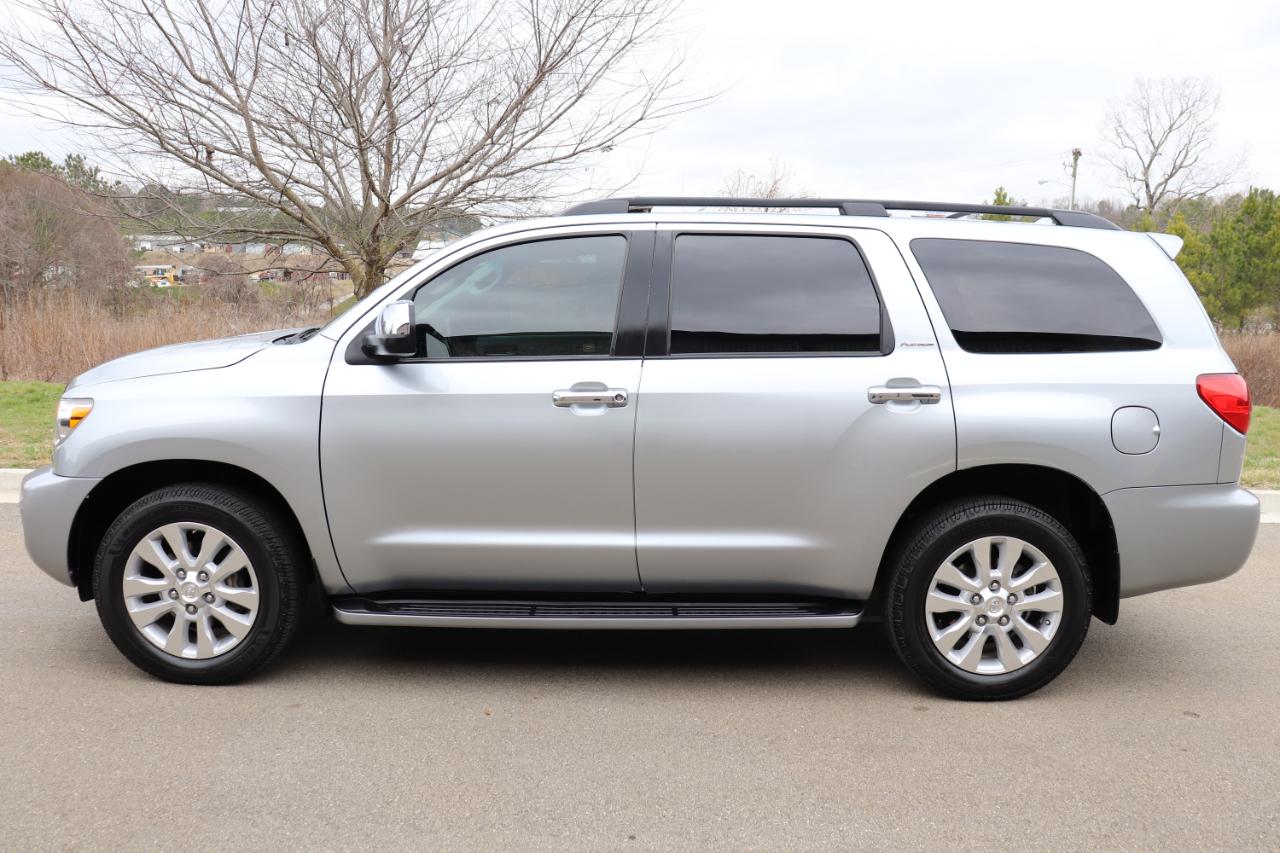 Toyota Sequoia Plantium 2WD 2016