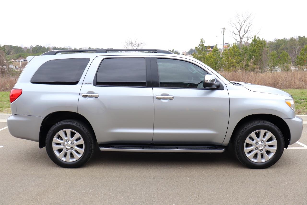 Toyota Sequoia Plantium 2WD 2016
