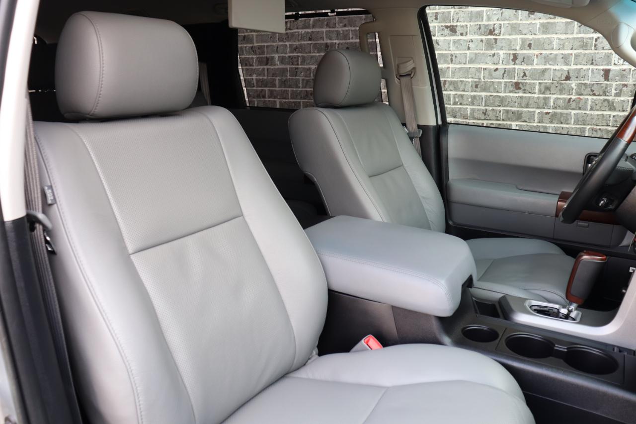 Toyota Sequoia Plantium 2WD 2016