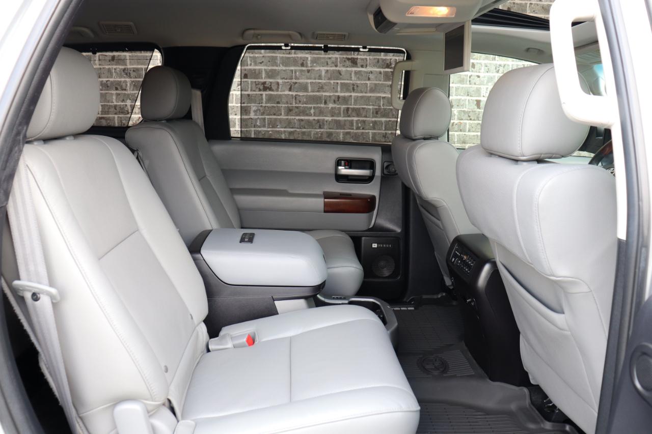 Toyota Sequoia Plantium 2WD 2016