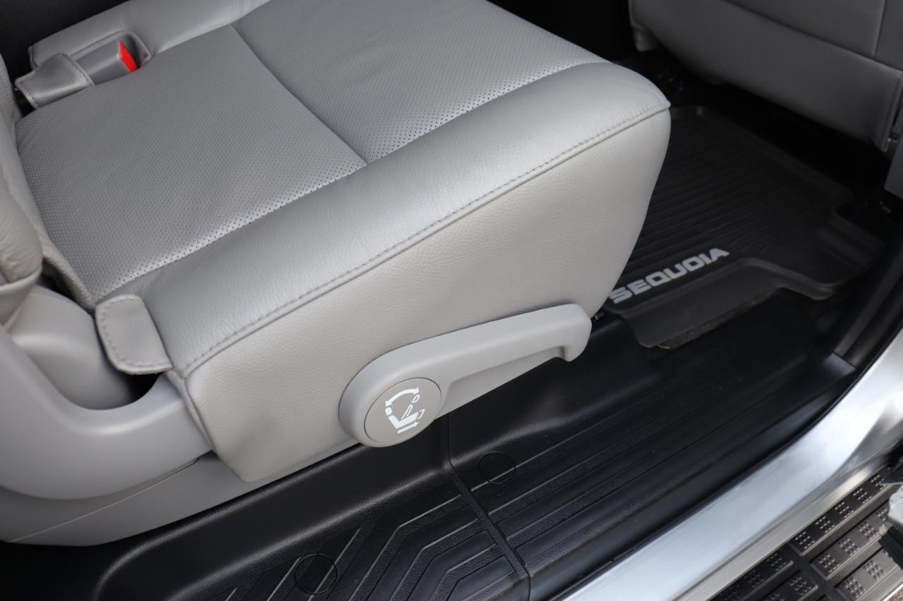 Toyota Sequoia Plantium 2WD 2016