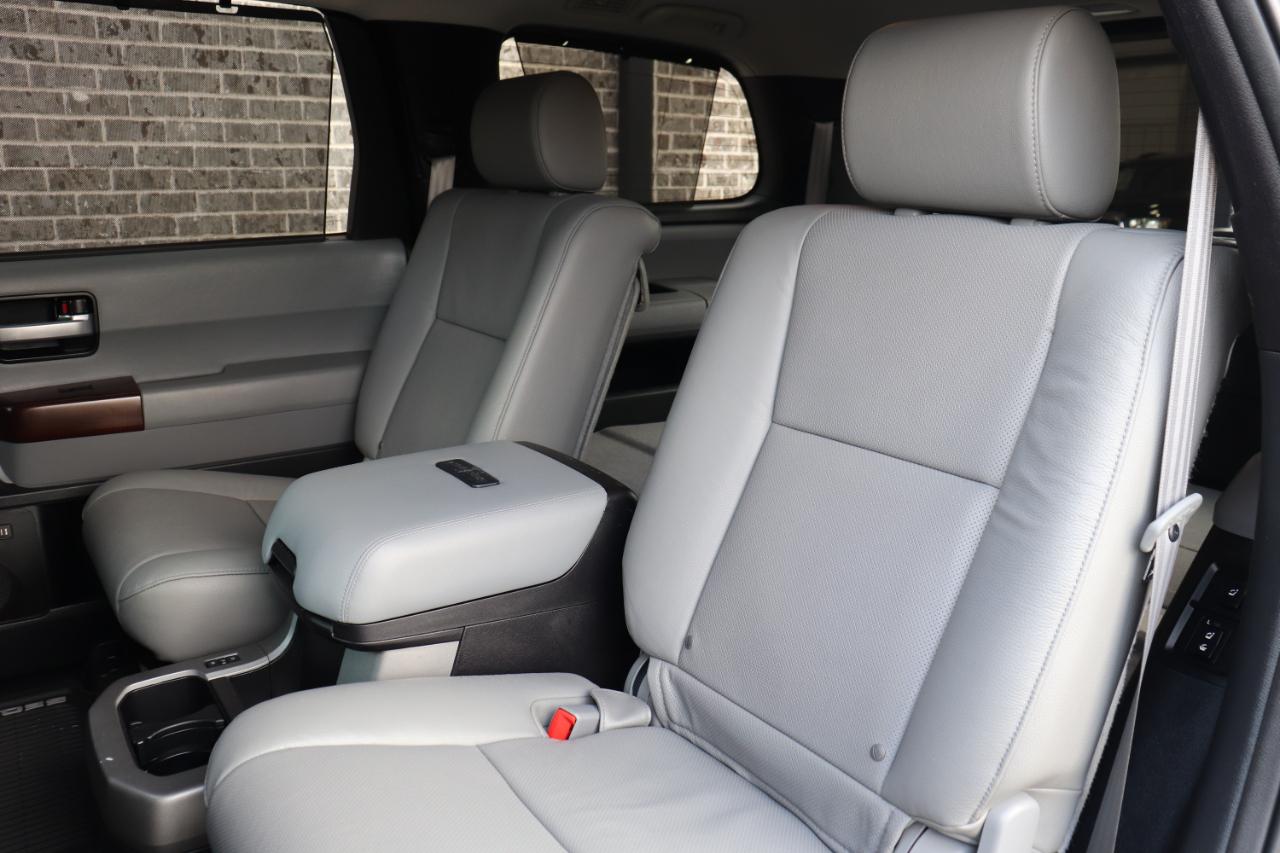 Toyota Sequoia Plantium 2WD 2016