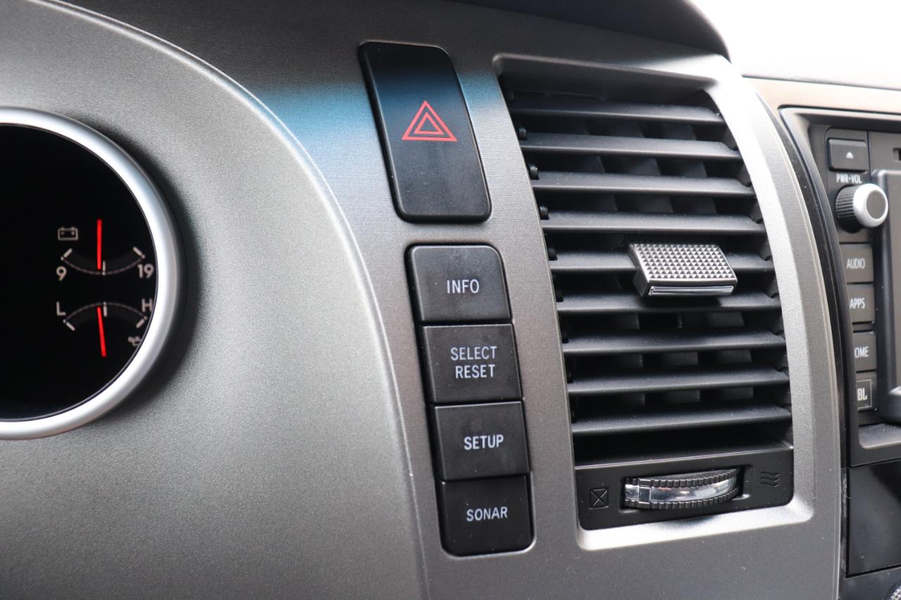 Toyota Sequoia Plantium 2WD 2016