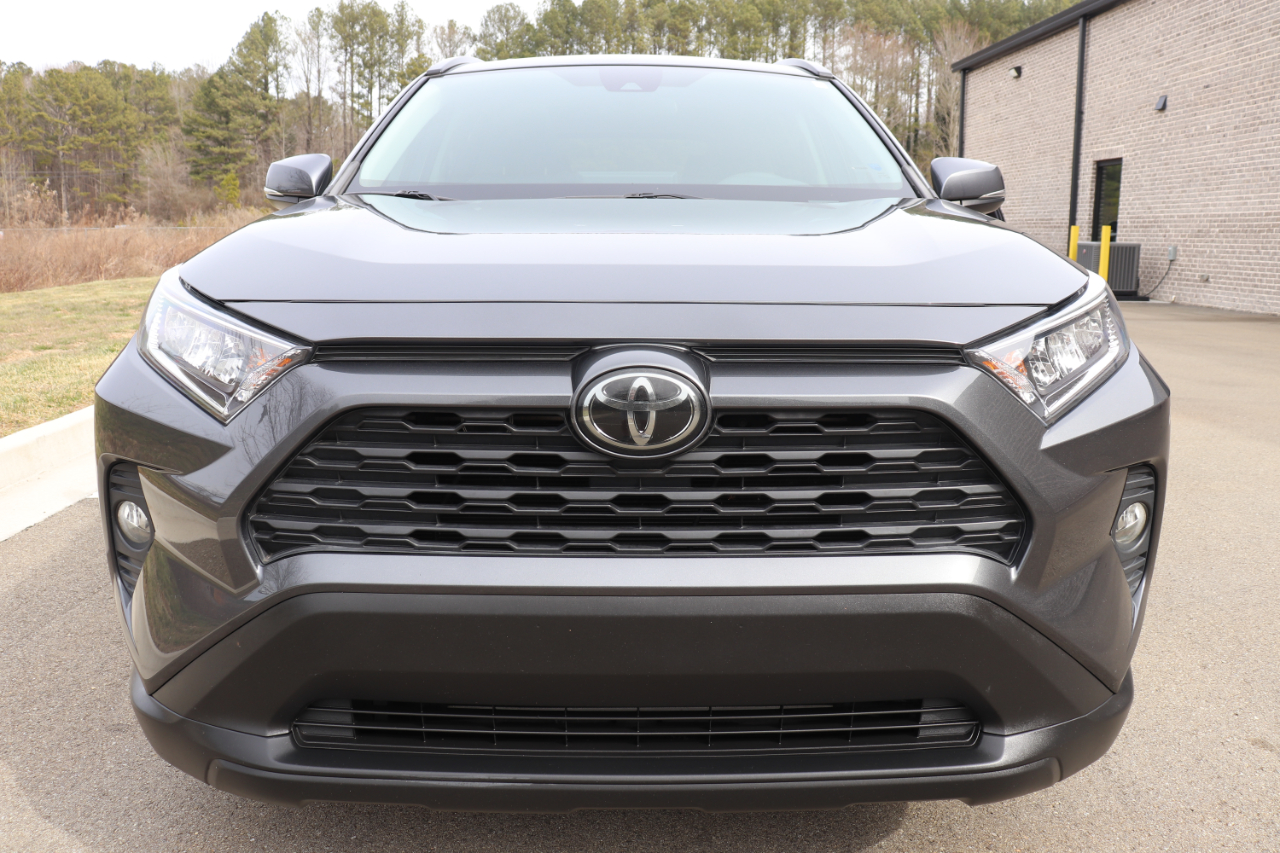 Toyota RAV4 XLE 2020
