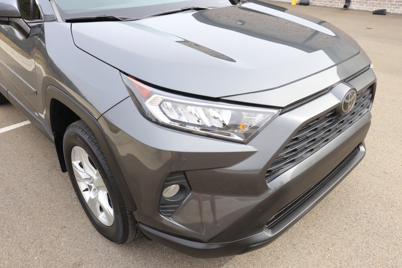 Toyota RAV4 XLE 2020