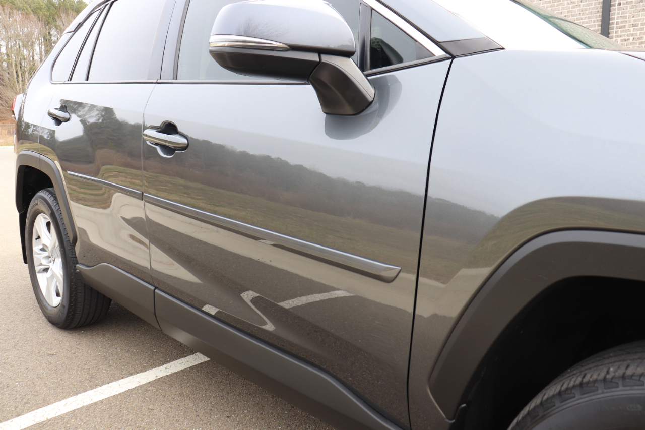 Toyota RAV4 XLE 2020