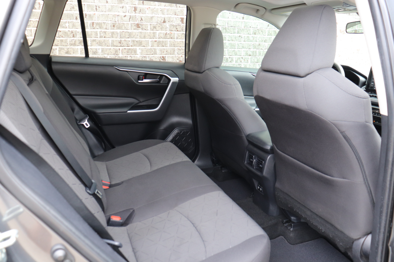 Toyota RAV4 XLE 2020