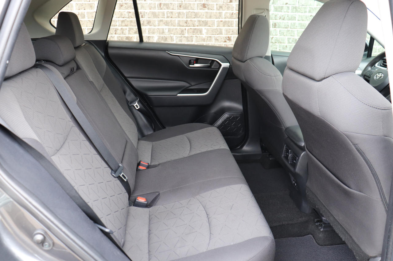 Toyota RAV4 XLE 2020