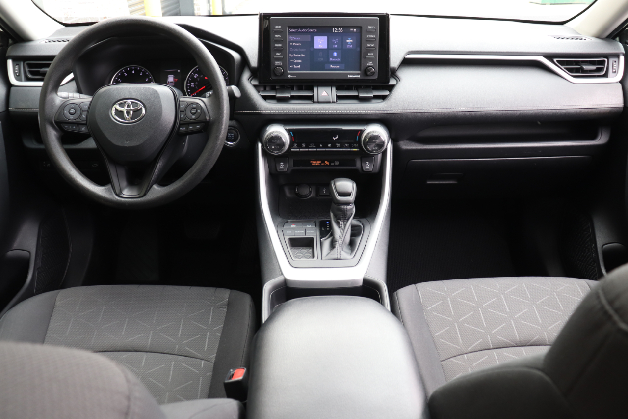 Toyota RAV4 XLE 2020