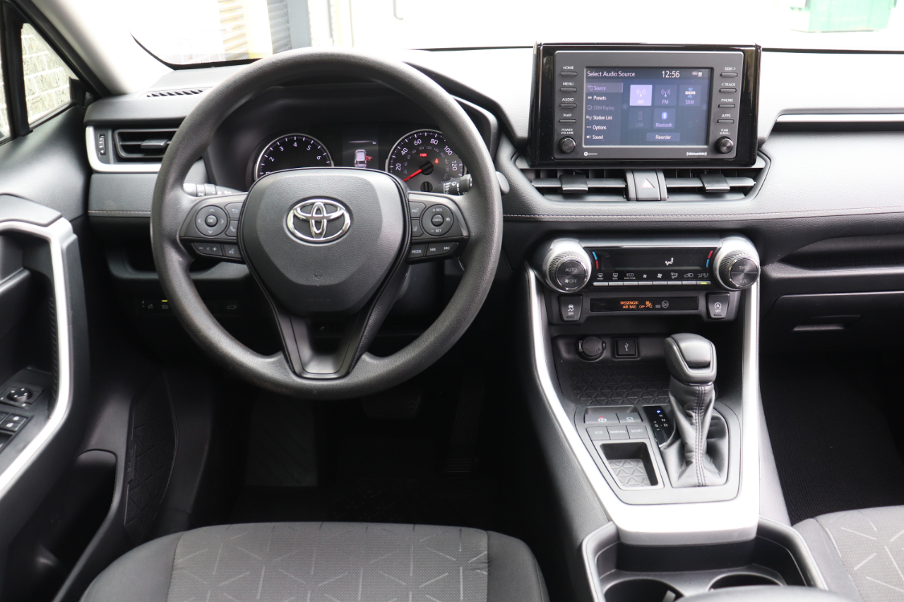 Toyota RAV4 XLE 2020
