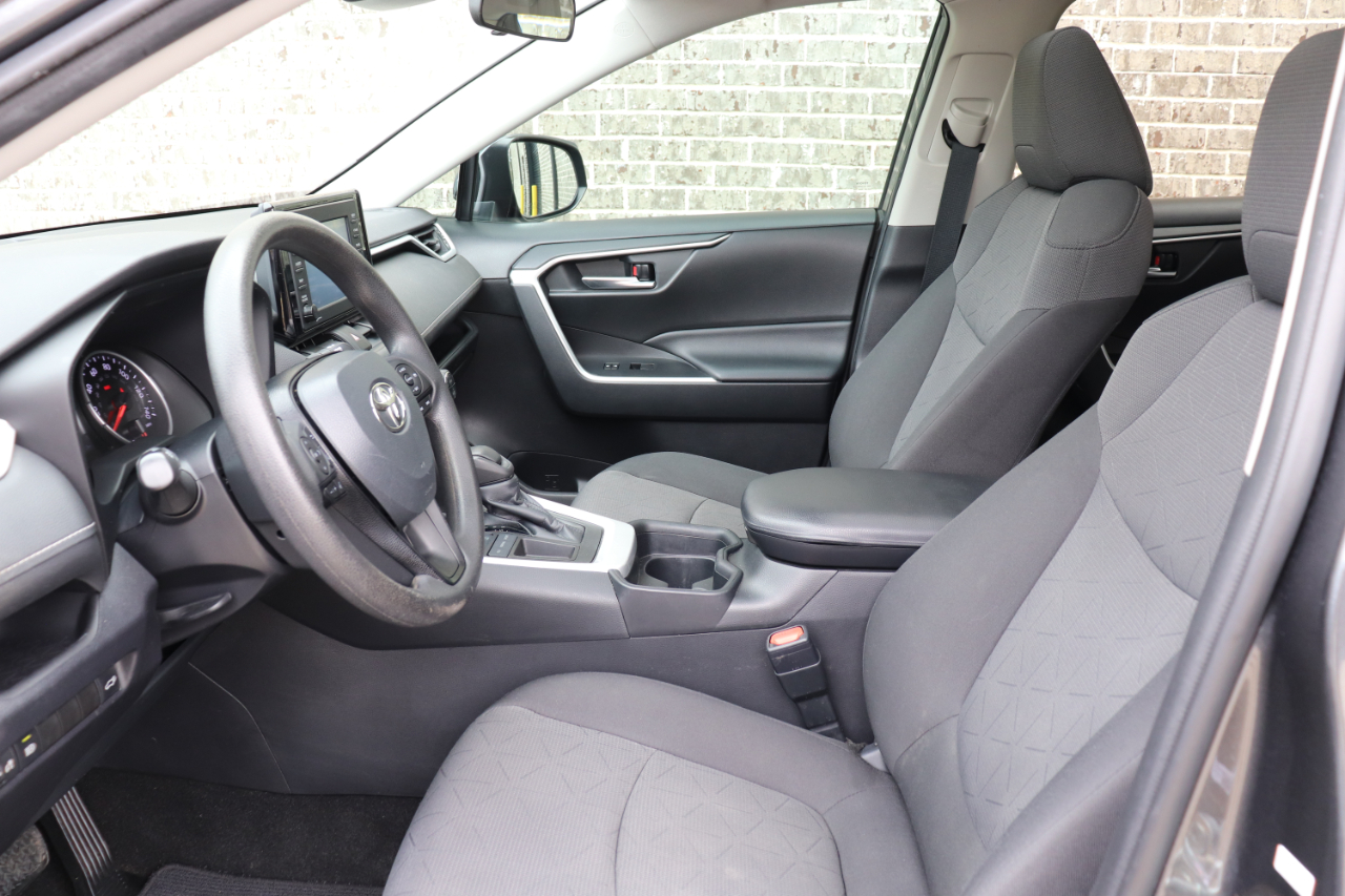 Toyota RAV4 XLE 2020