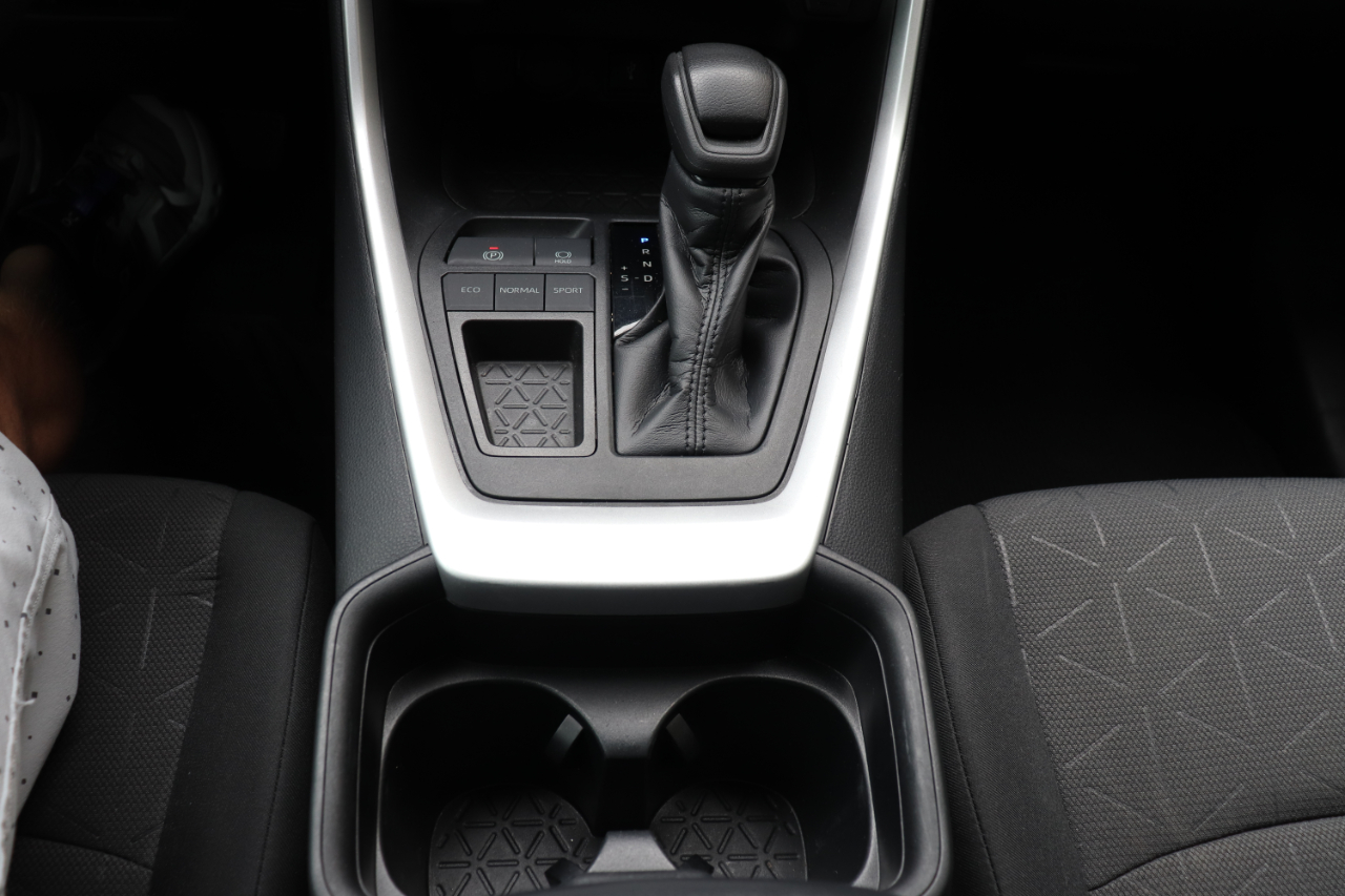 Toyota RAV4 XLE 2020