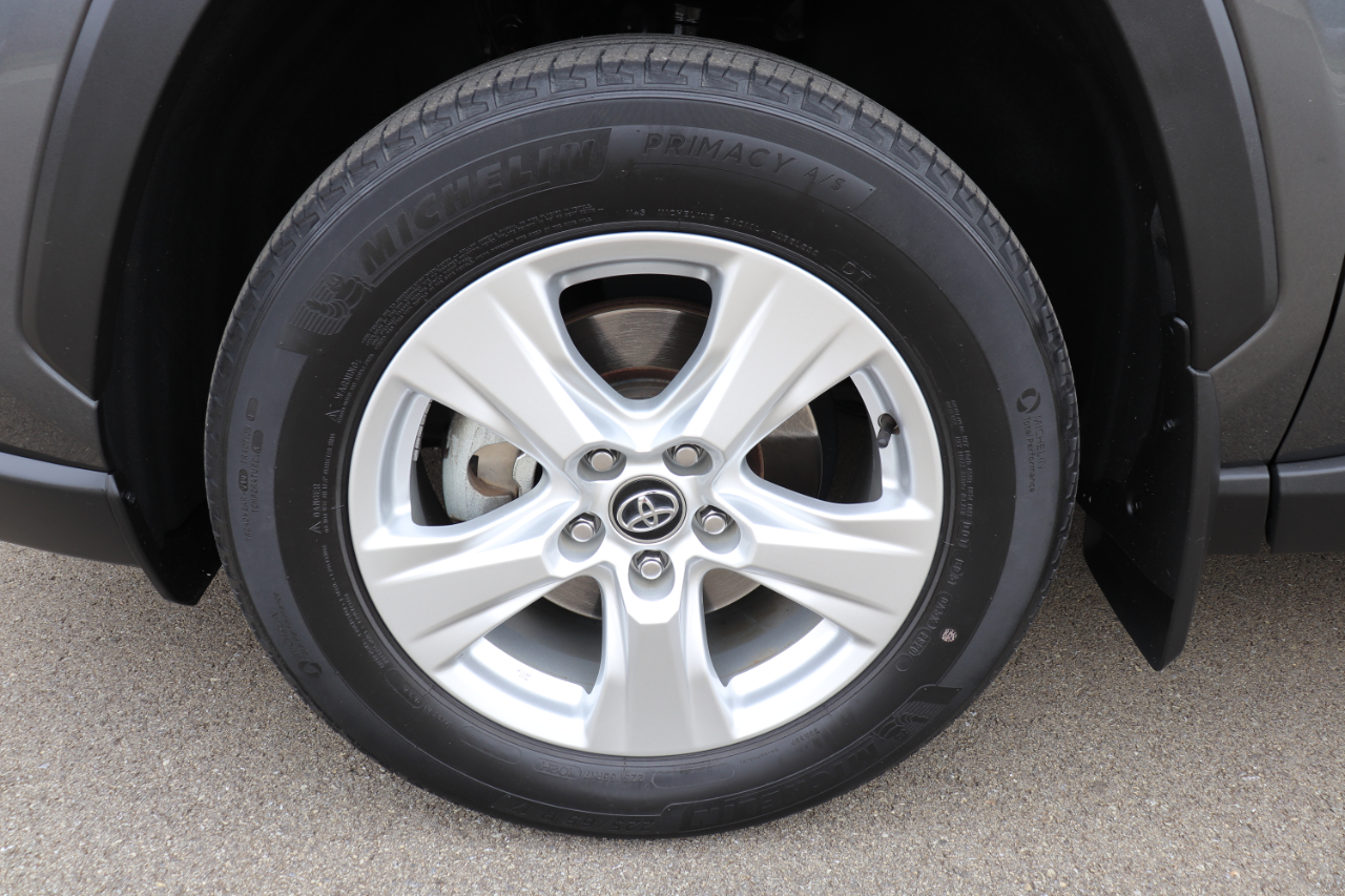 Toyota RAV4 XLE 2020