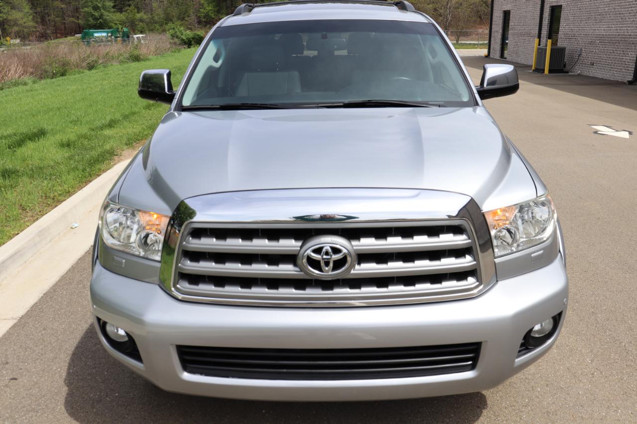 Toyota Sequoia Limited 2WD 2016