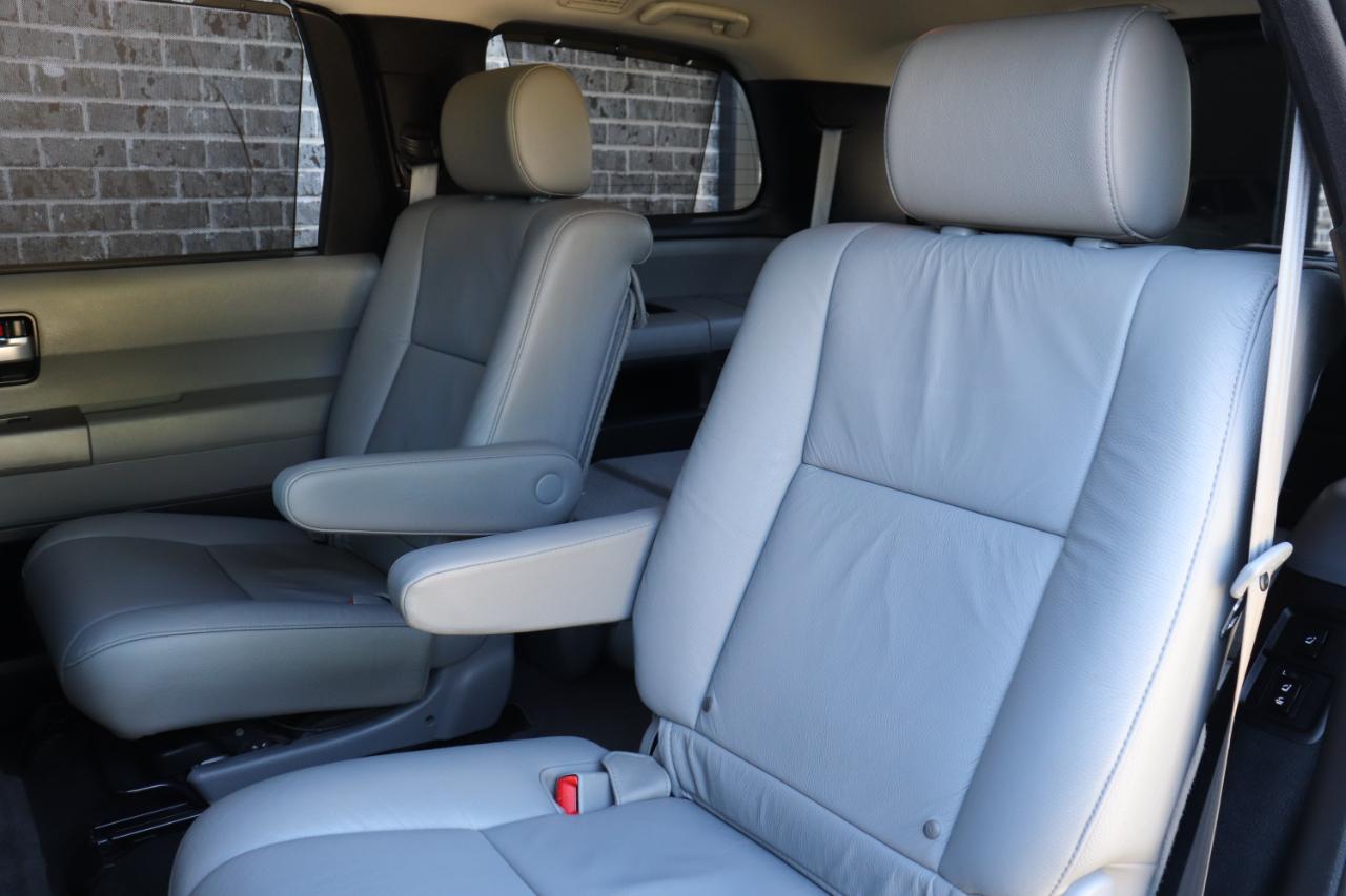 Toyota Sequoia Limited 2WD 2016