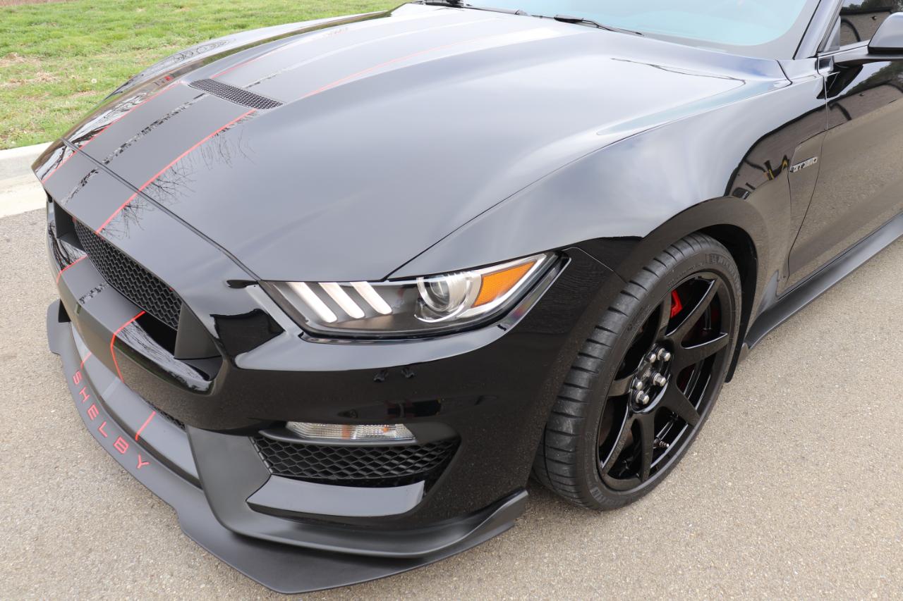 Ford Shelby GT350R  2018