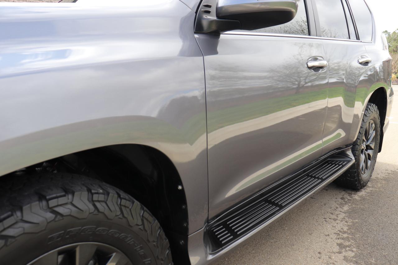 Lexus GX 460 4WD 4dr Premium 2020