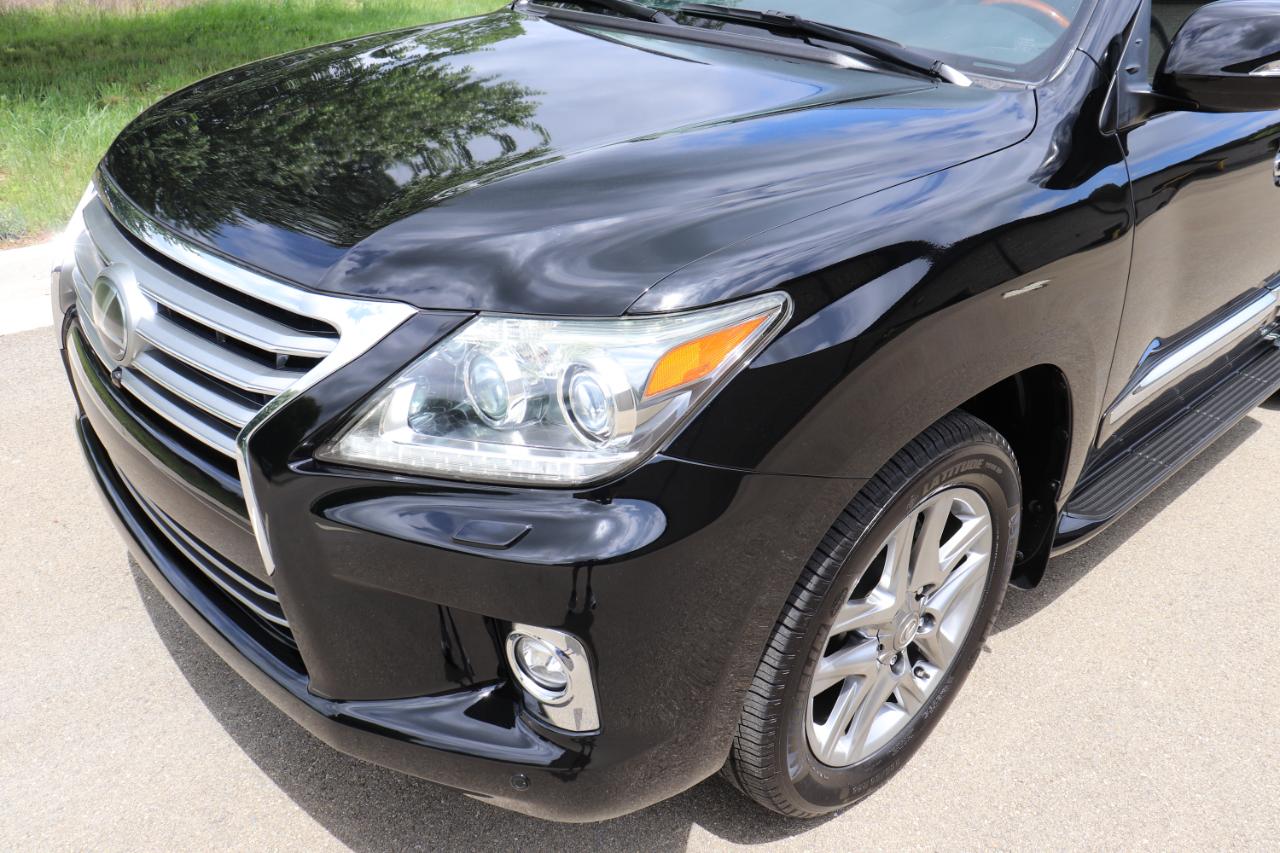 Lexus LX 570 4WD 4dr 2015