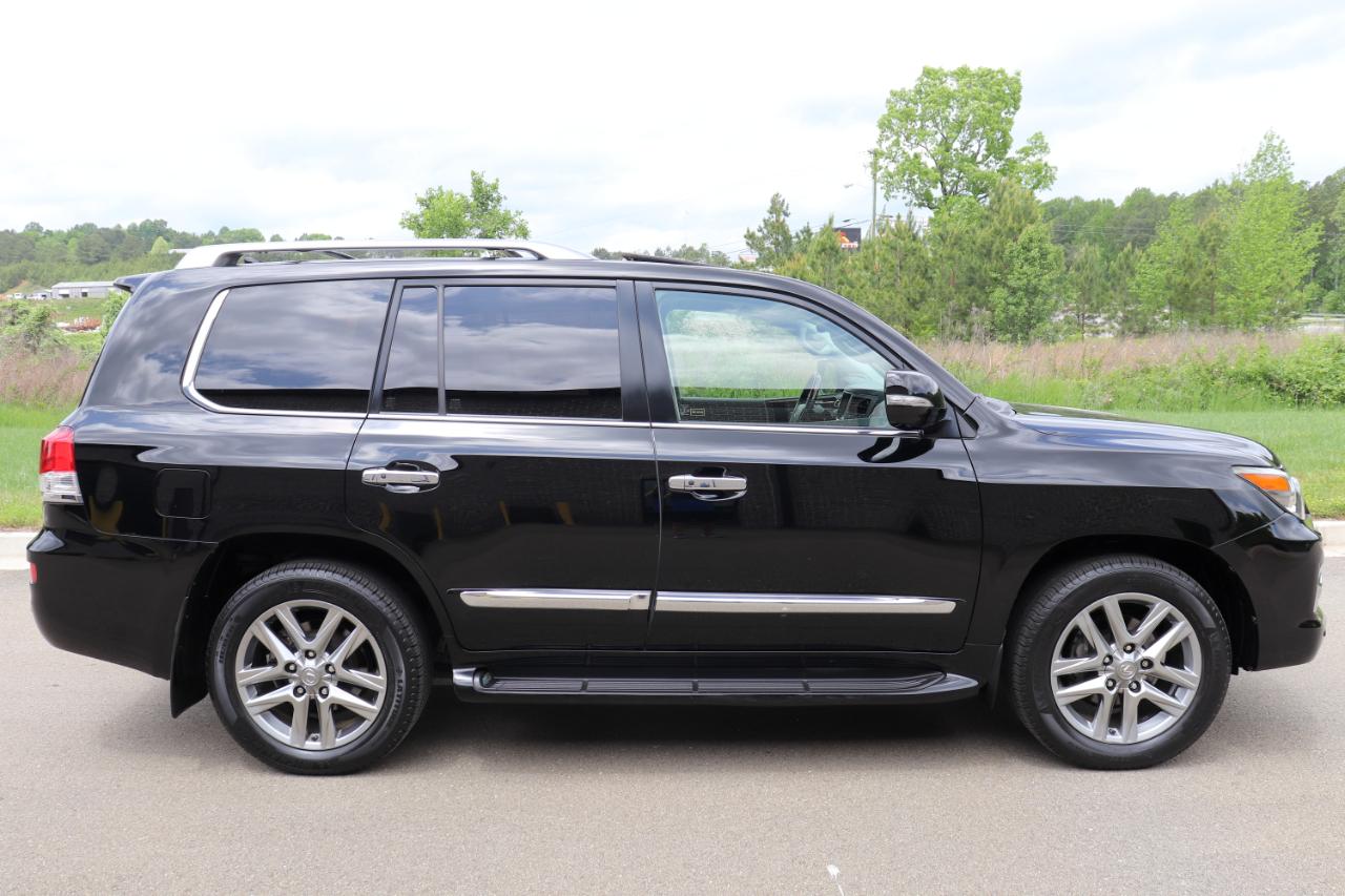 Lexus LX 570 4WD 4dr 2015