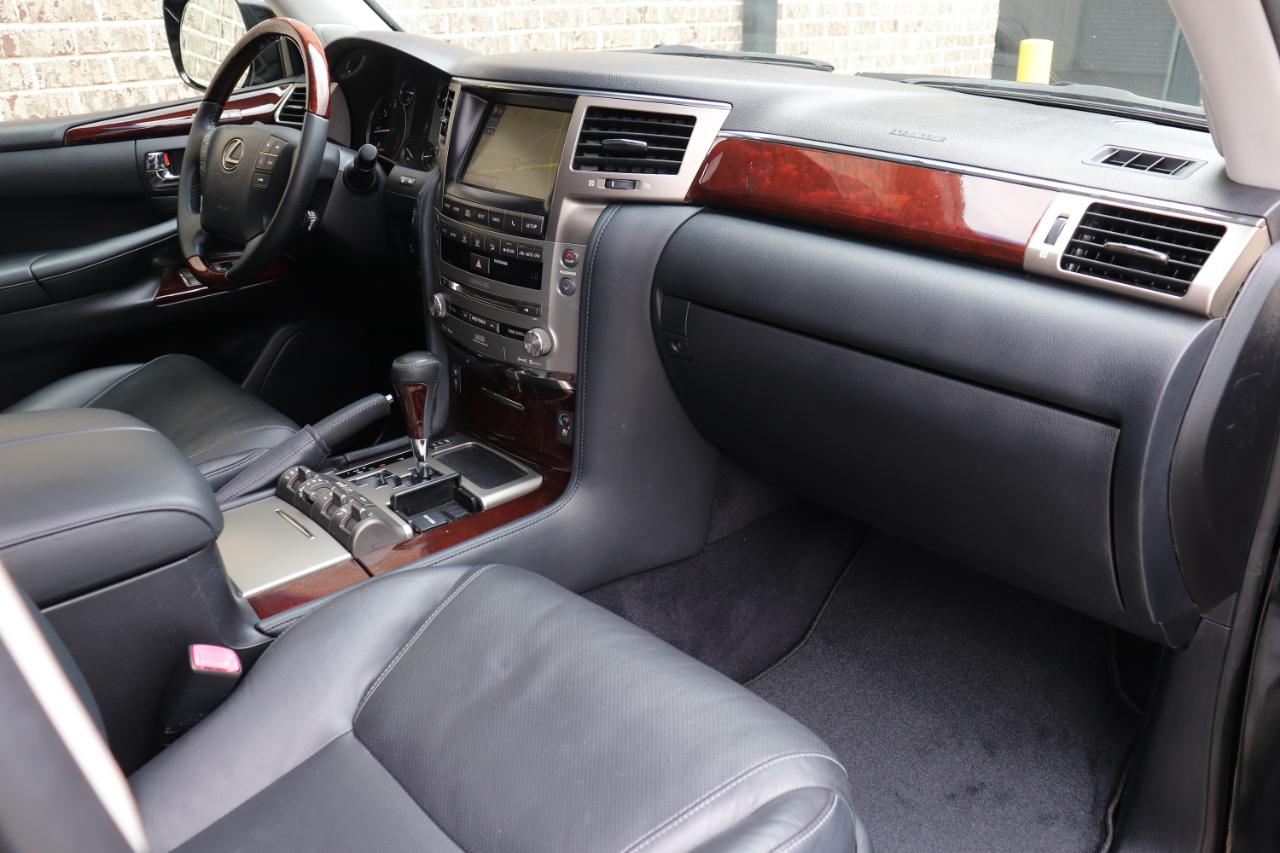 Lexus LX 570 4WD 4dr 2015