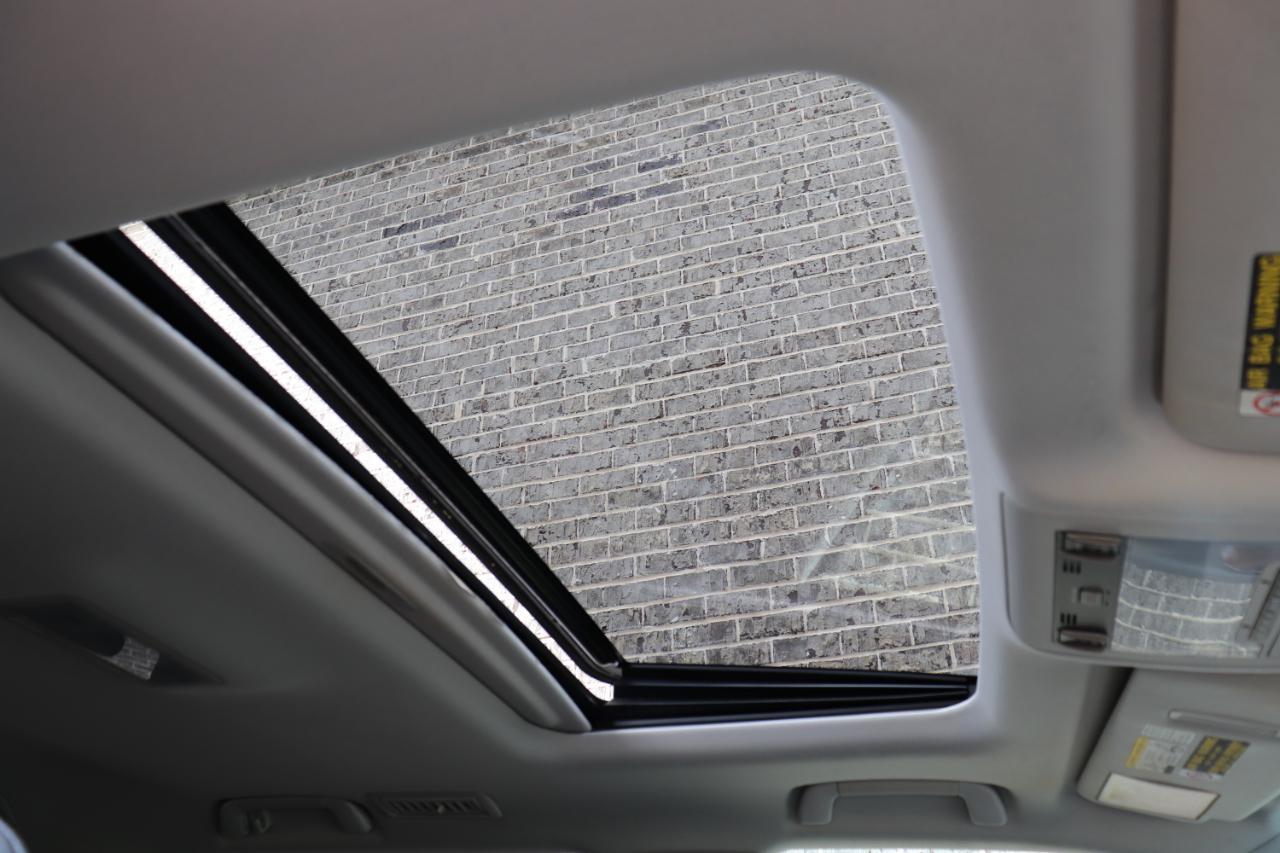 Lexus LX 570 4WD 4dr 2015