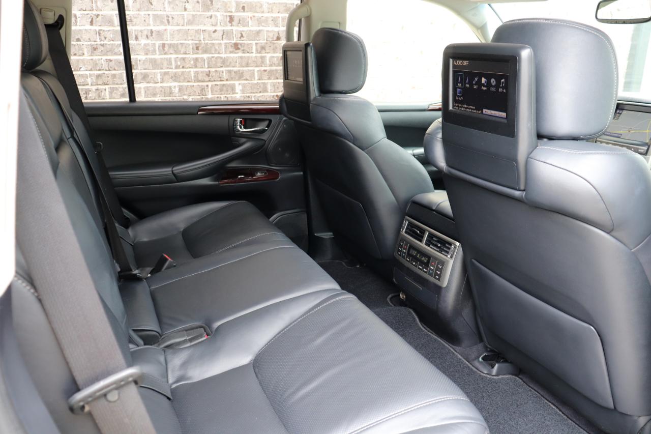 Lexus LX 570 4WD 4dr 2015