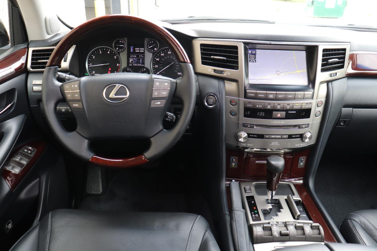 Lexus LX 570 4WD 4dr 2015