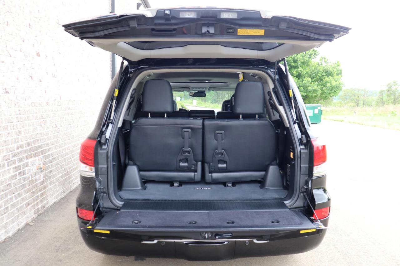 Lexus LX 570 4WD 4dr 2015