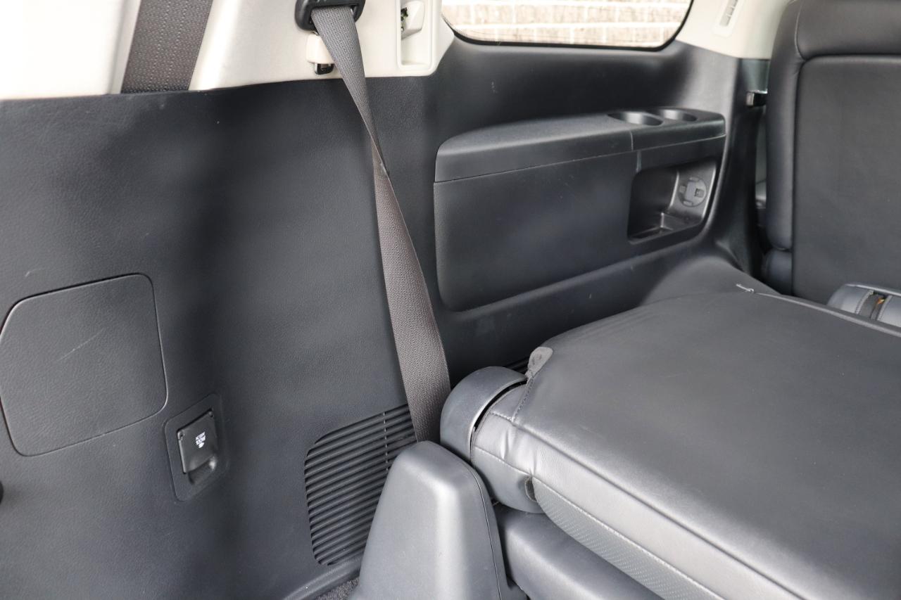 Lexus LX 570 4WD 4dr 2015