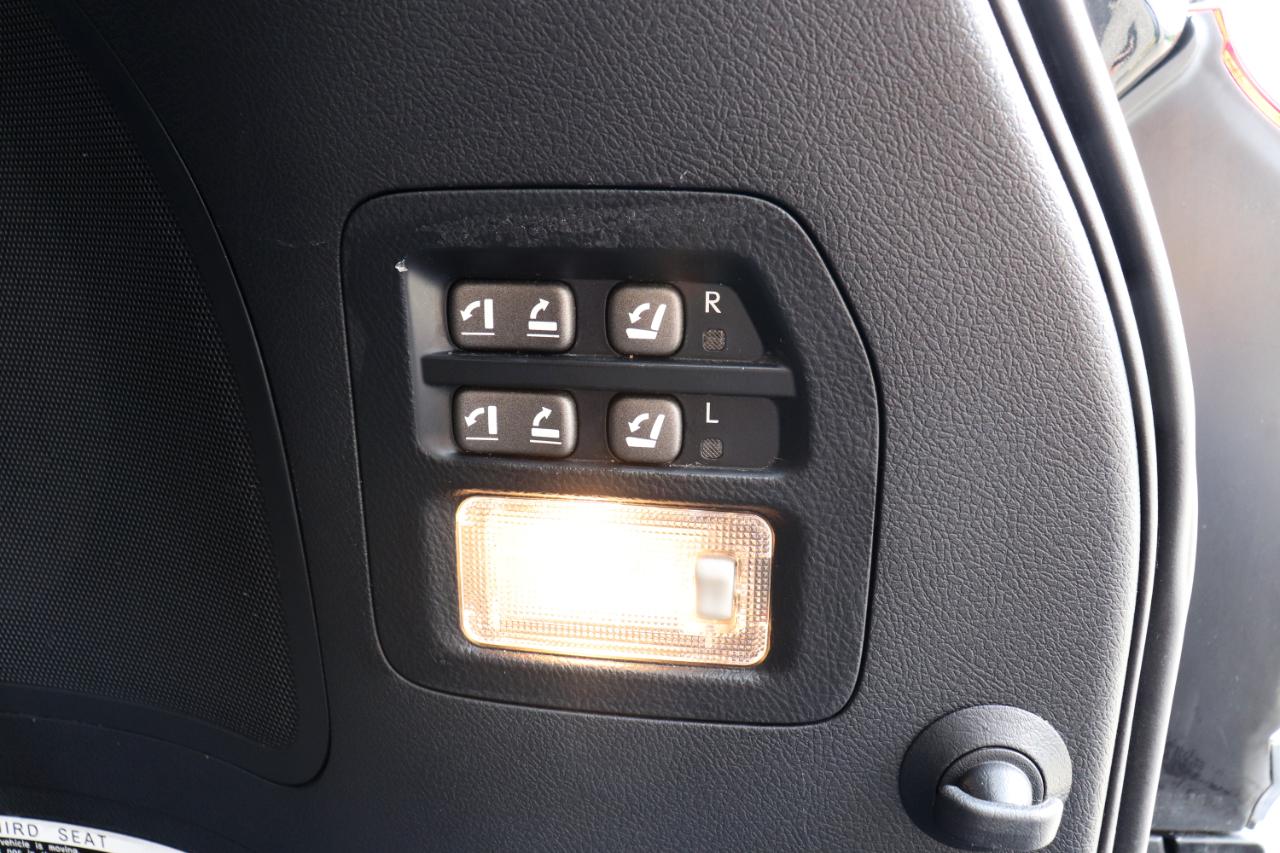 Lexus LX 570 4WD 4dr 2015