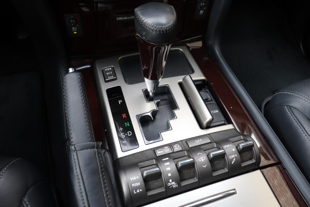 Lexus LX 570 4WD 4dr 2015