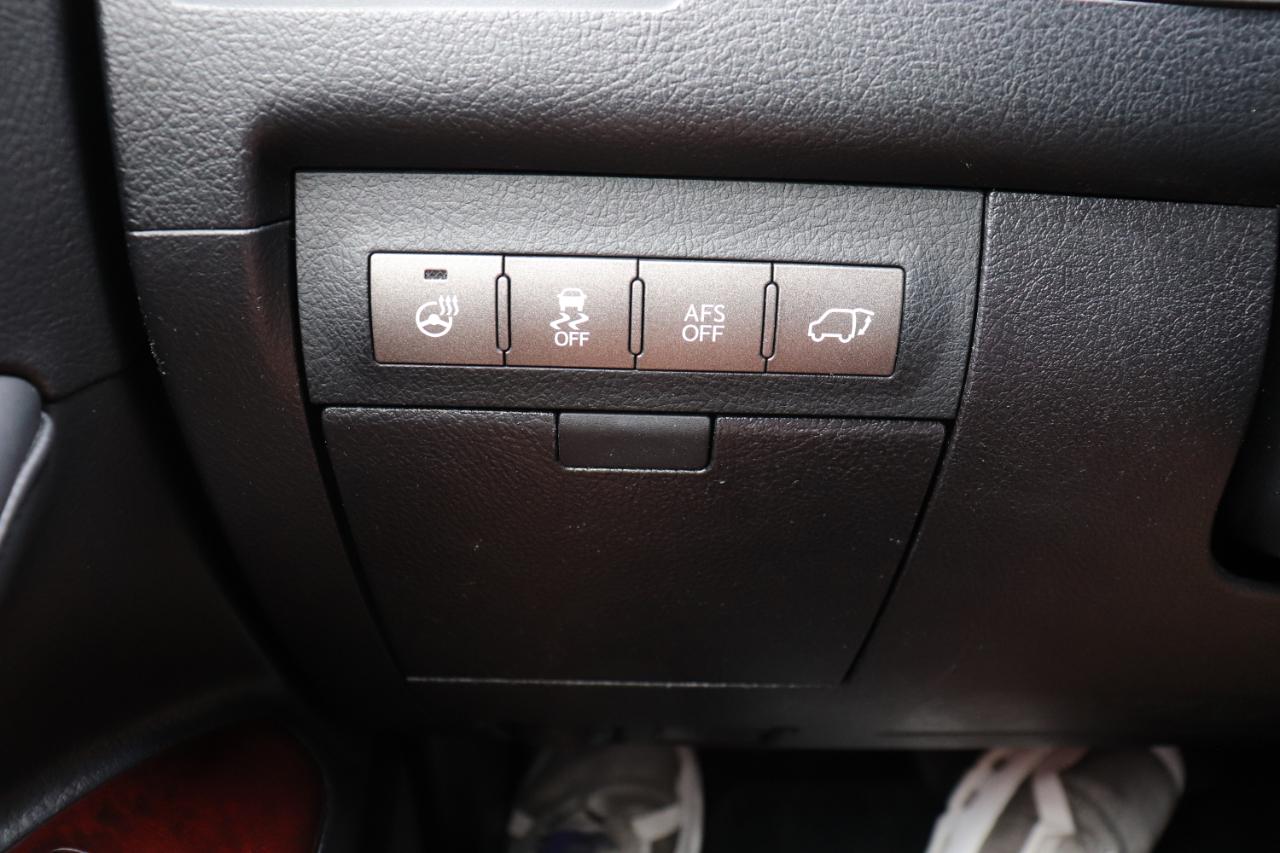 Lexus LX 570 4WD 4dr 2015