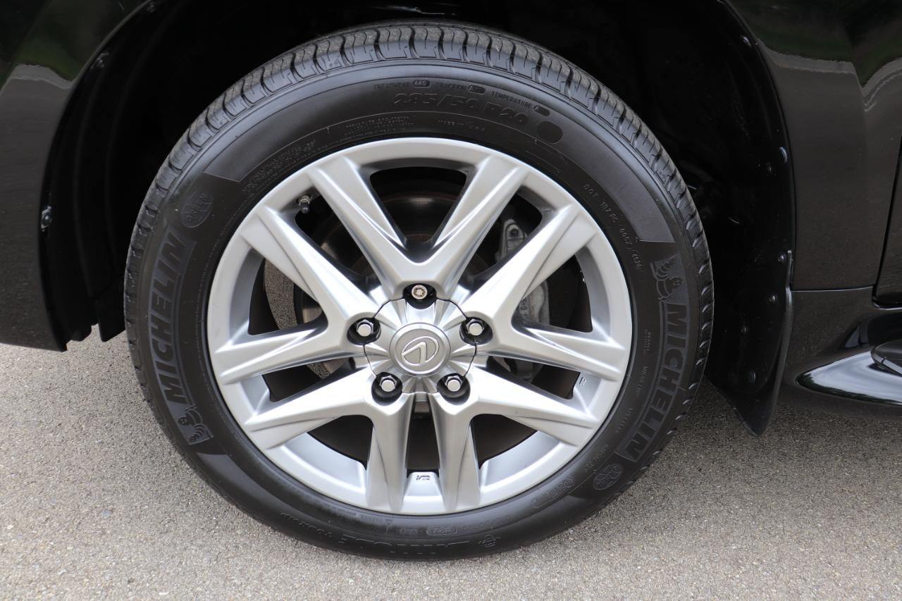 Lexus LX 570 4WD 4dr 2015