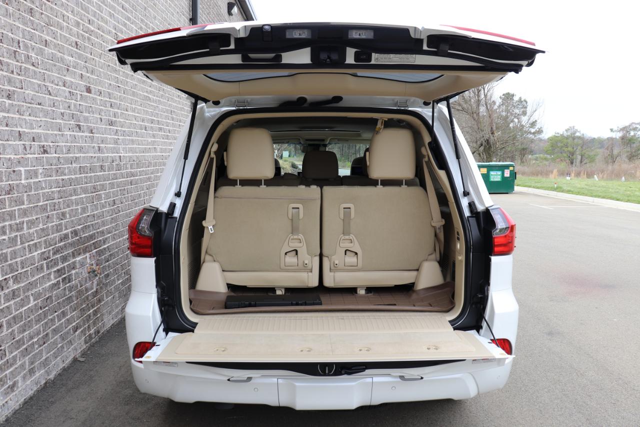 Lexus LX 570 4WD 4dr 2016