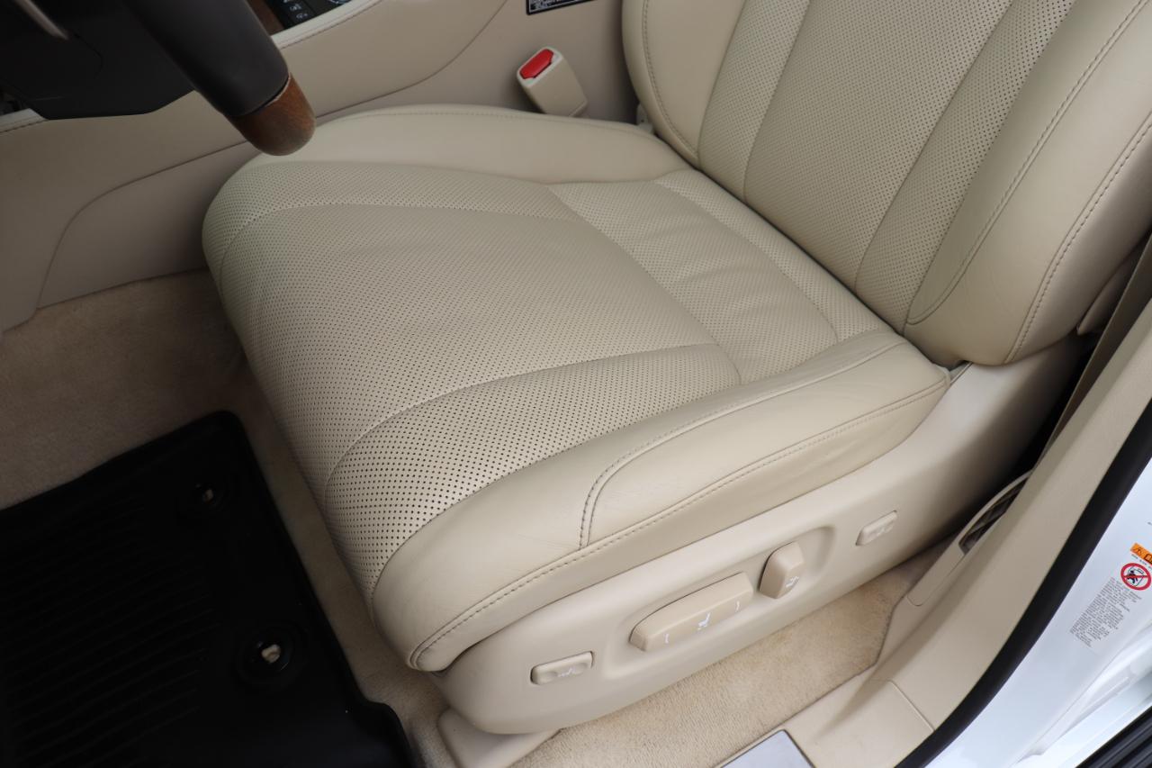 Lexus LX 570 4WD 4dr 2016