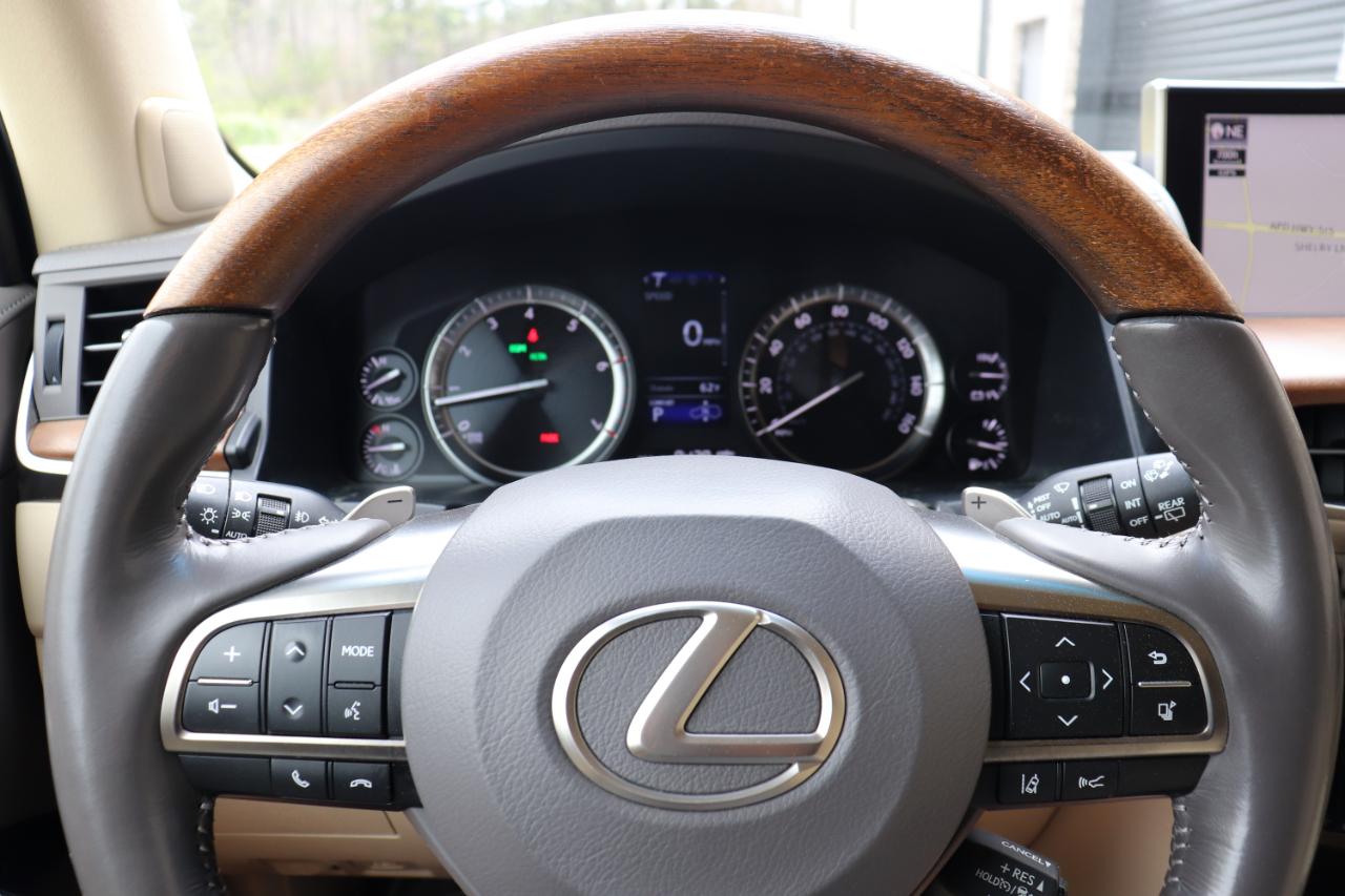 Lexus LX 570 4WD 4dr 2016