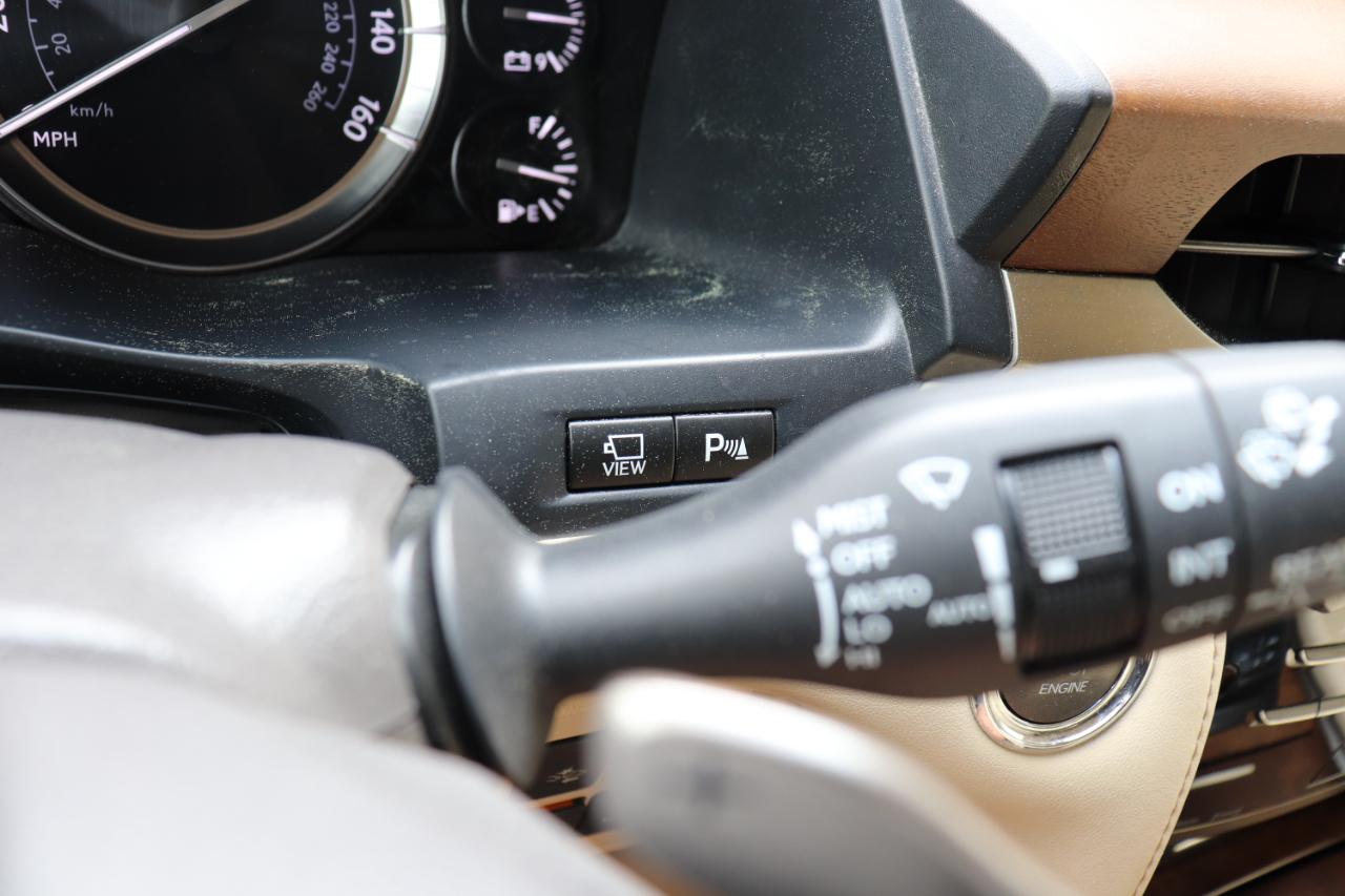 Lexus LX 570 4WD 4dr 2016