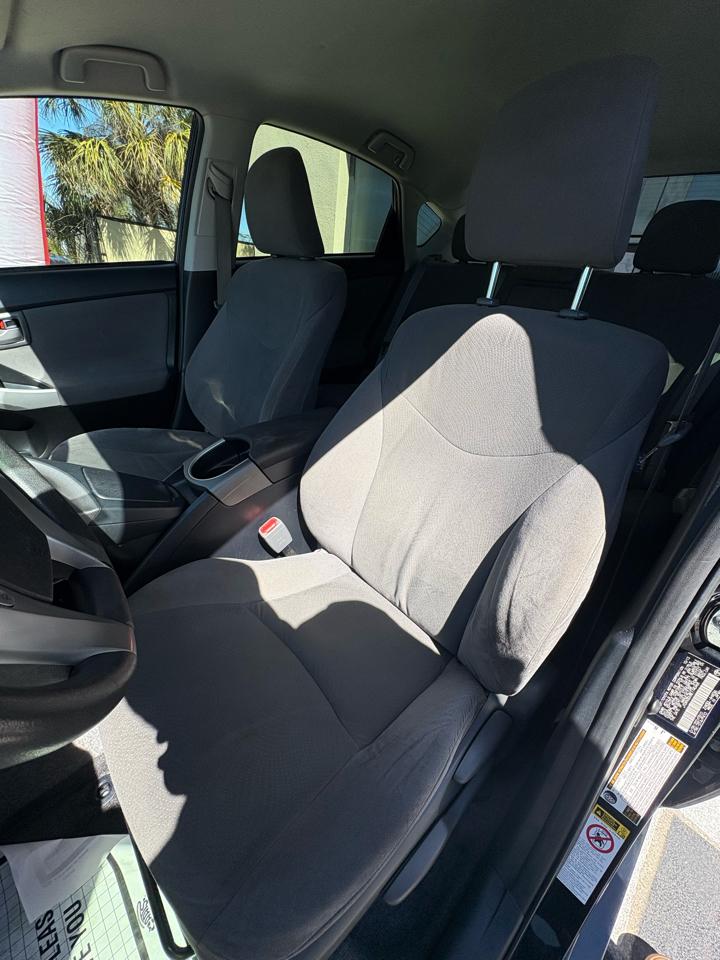 Toyota Prius Three 2014