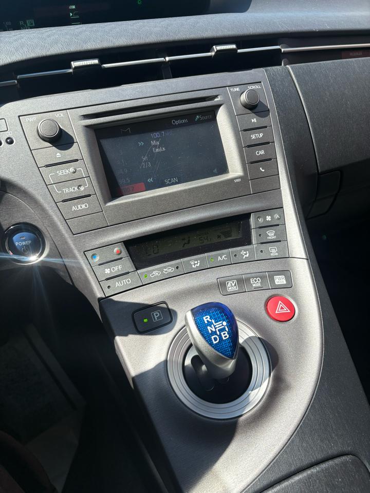 Toyota Prius Three 2014