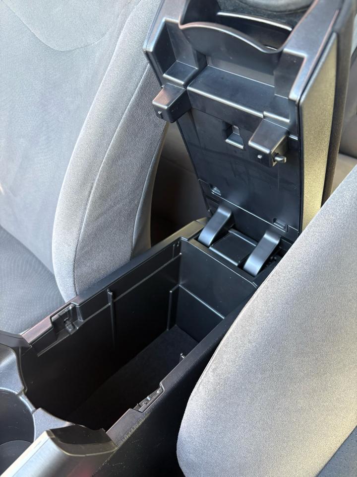 Toyota Prius Three 2014