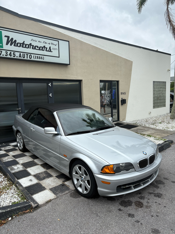 BMW 3-Series 323Ci Convertible 2000 BMW 3-Series 323Ci Convertible 2000