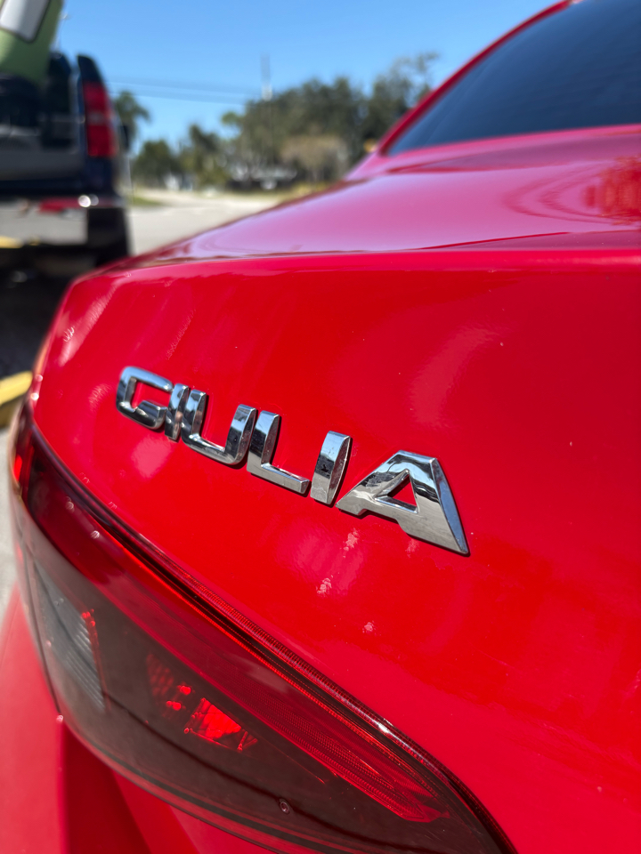 Alfa Romeo Giulia Sprint 2022 Alfa Romeo Giulia Sprint 2022