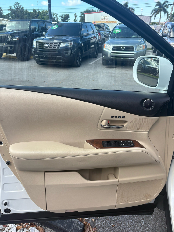 Lexus RX 350 FWD 2013 Lexus RX 350 FWD 2013