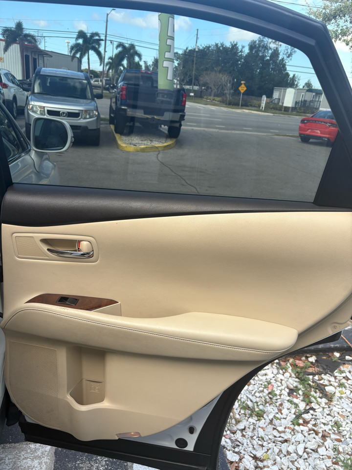 Lexus RX 350 FWD 2013 Lexus RX 350 FWD 2013