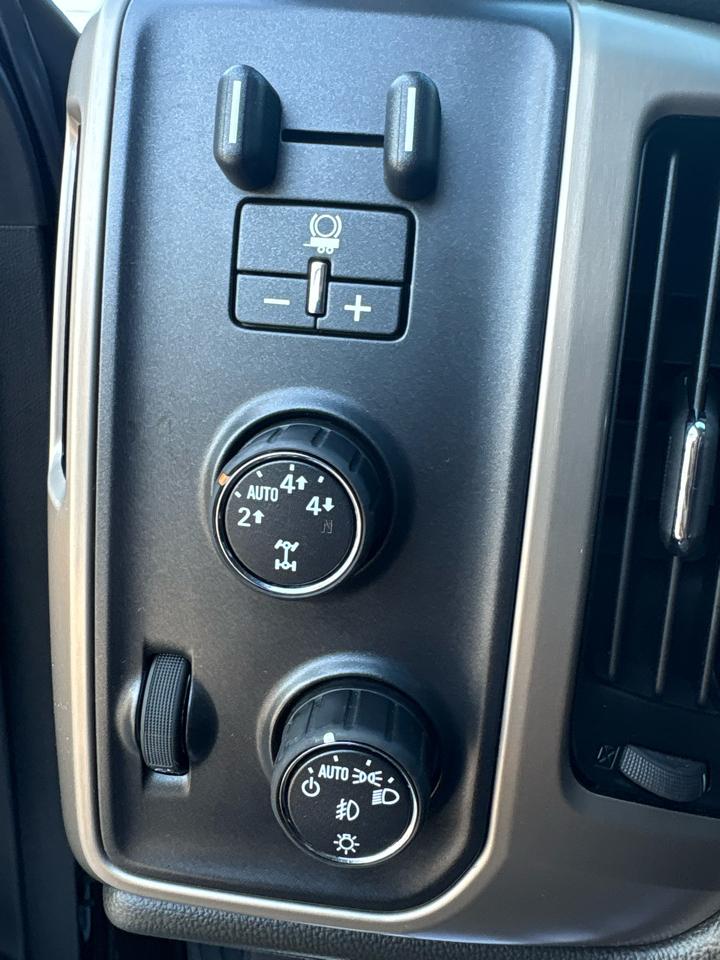 GMC Sierra 1500 Denali Crew Cab 4WD 2016