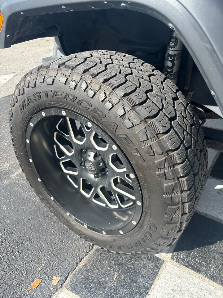 Jeep Wrangler Sport 4WD 2019